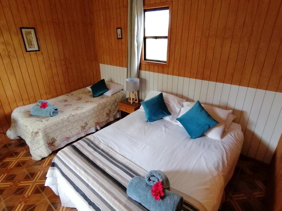 Tuava Lodge Hanga Roa Buitenkant foto