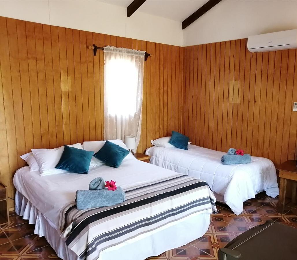 Tuava Lodge Hanga Roa Buitenkant foto