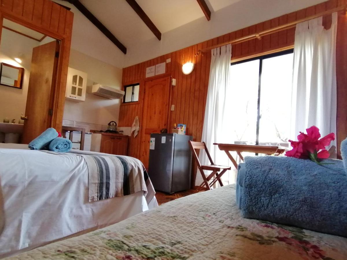 Tuava Lodge Hanga Roa Buitenkant foto