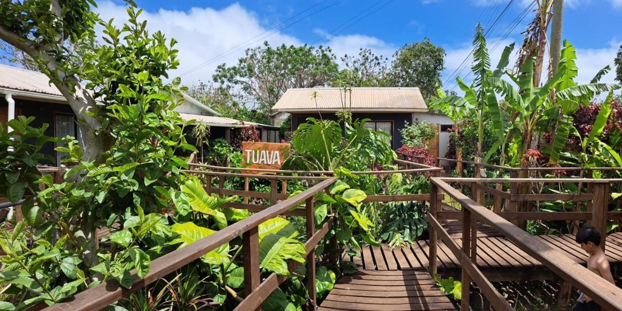 Tuava Lodge Hanga Roa Buitenkant foto